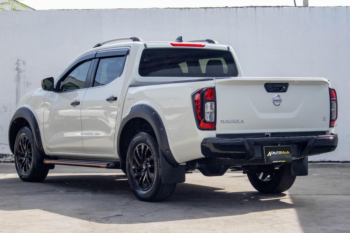 Nissan Navara Doublecab Calibre 2.5E Black Edition II M/T 2019 *LK0580*